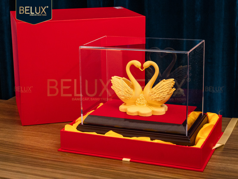 Tượng đôi thiên nga dát vàng cát  14x9.1x12cm